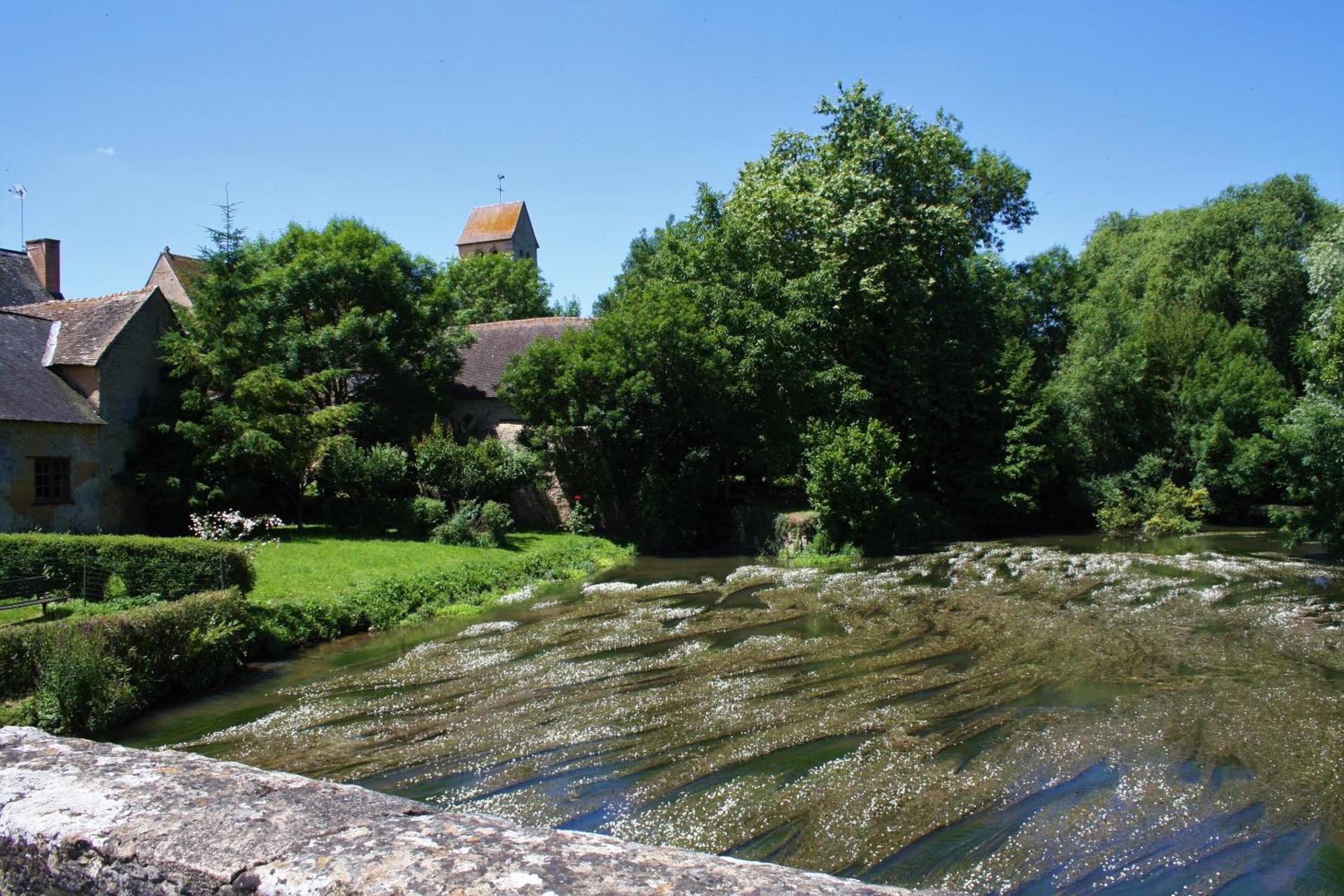 Asnières-sur-Vègre Manoir De La Basse-Cour Bed & Breakfast エクステリア 写真